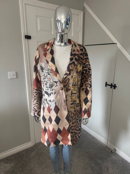 Leopard blazer